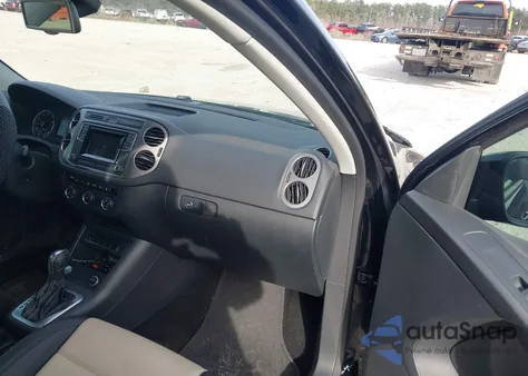 2016 Volkswagen Tiguan S из США, поврежденный, VIN WVGAV7AX1GW597947